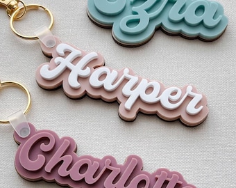 Llavero con nombre, llavero acrílico bonito, etiqueta personalizada para bolso, llavero con nombre personalizado para niño, bolso de pañales, mochila para niño, etiqueta con nombre, llavero personalizado para mochila.