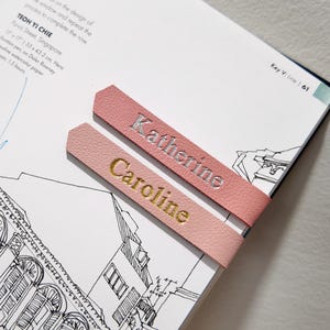 Marcador magnético personalizado, presente para ele e para ela, presente personalizado, marcador minimalista, disponível em 15 cores, nome grátis