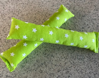 Pair of lime green catnip kickers with white stars, cotton fabric, organic catnip, for cats and kittens