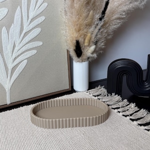 Stylische ovale Ablageschale – Praktischer Organizer für Schlüssel, Stifte, Deko & Kosmetik – Moderne Aufbewahrung für Zuhause, 22 x 11 cm