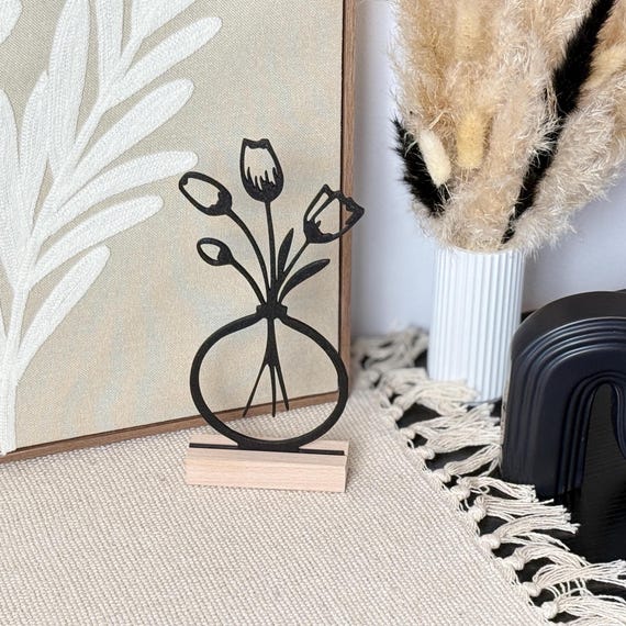 Abstrakte Line Art Blumen Deko mit Holzsockel | Moderne 3D Deko minimalistisch | Geschenkidee | Tulpen - Design