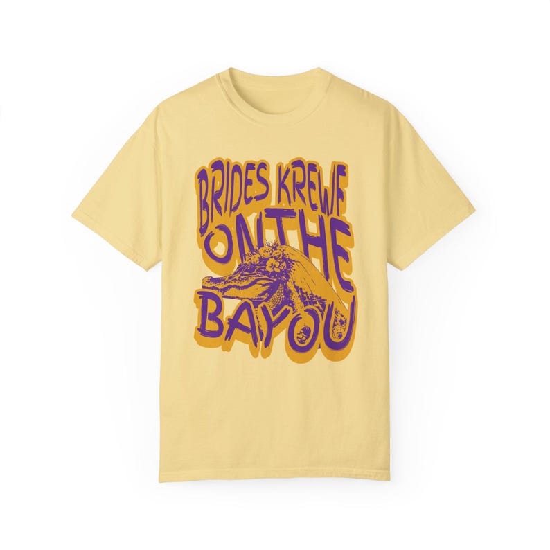 Retro Bayou Bride Alligator T-Shirt: NOLA Bachelorette Tee Butter