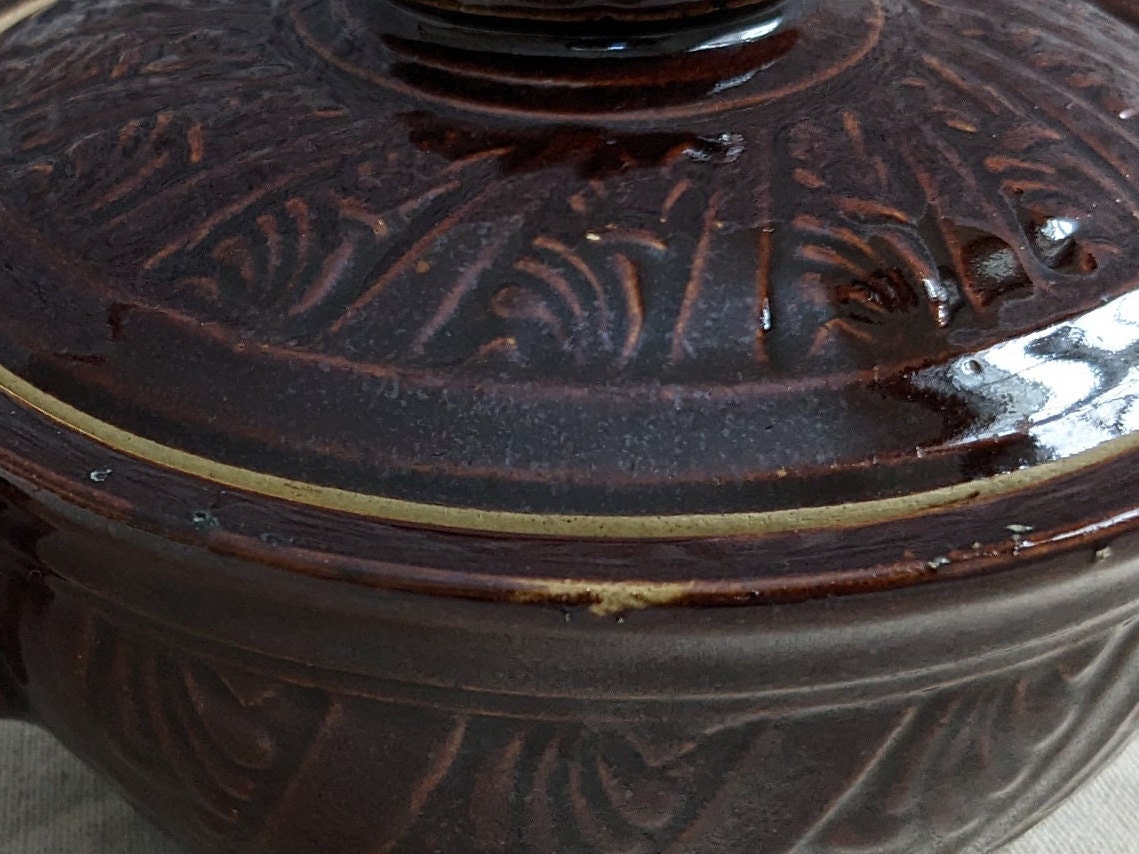Four (4) Revol Miniature Porcelain Stew Pots with Lids, Brown/Eclipse,  #BCE1705