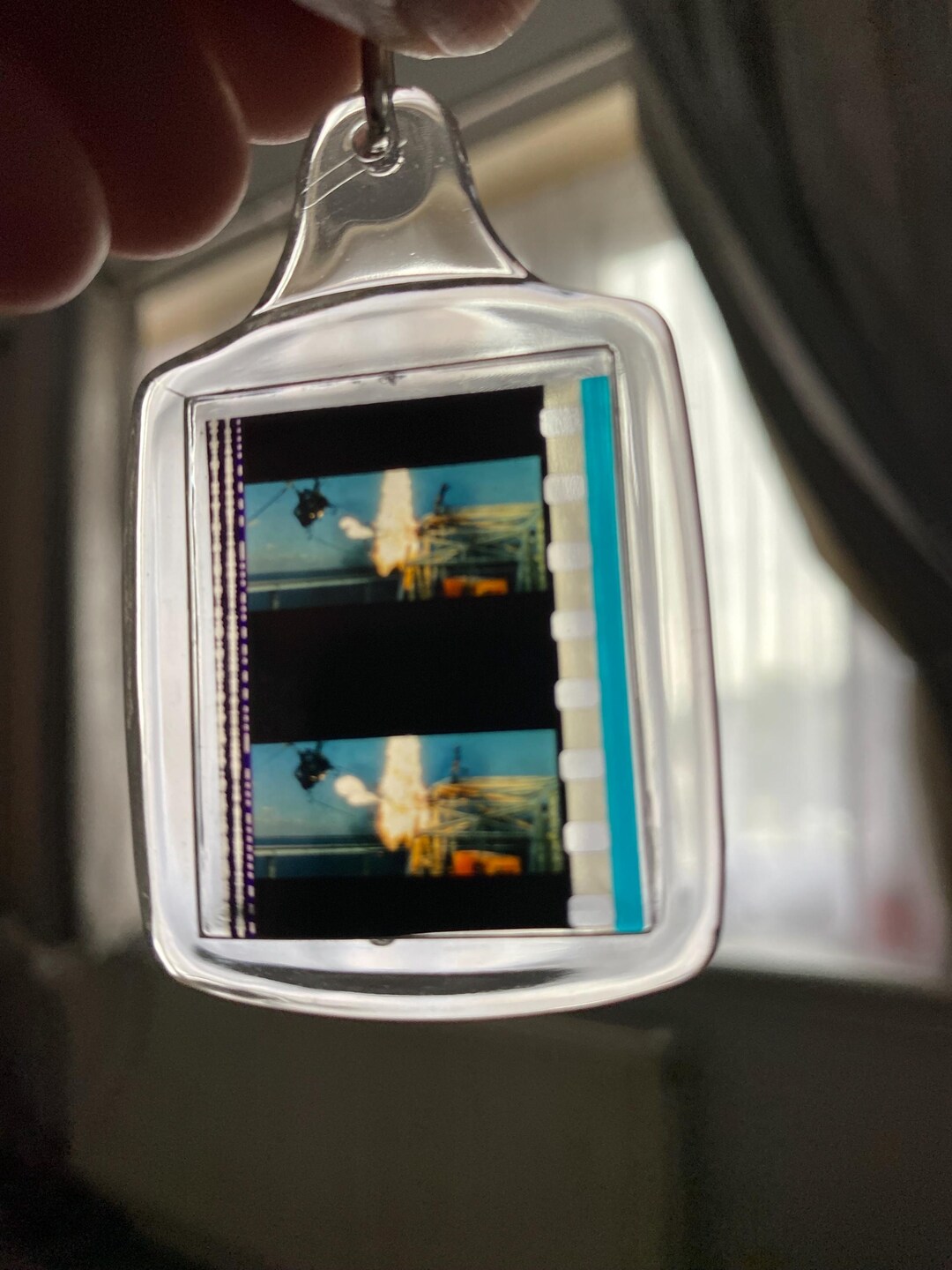 ミッションインポッシブルキーホルダー Mission Impossible 3 Tom Cruise 35mm Film Cell Keyring Keychain