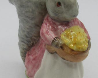 Border Fine Arts - Mrs Rabbit at Work - BP11 - Beartrix Potter