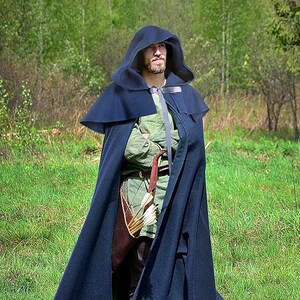 Mua Black Renaissance Hooded Cape Witch Cloak With Hood Medieval Hobbit Halloween Costume B0b55zsncn
