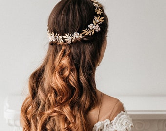 Wedding floral headband, Bohemian bridal headpiece, Wedding hair accessory- QUINNE