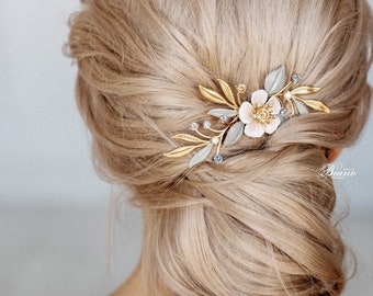 Bridal Hair comb, Floral wedding headpiece, Wedding hair comb gold, Floral hair piece - Calla