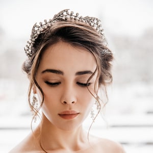 Bridal Silver Tiara, Wedding Leaf Tiara, Wedding Crown, Wedding Hair Accessory, Wedding Headpiece, Bridal Hair Halo, Bridal Headpiece NAOMI image 3