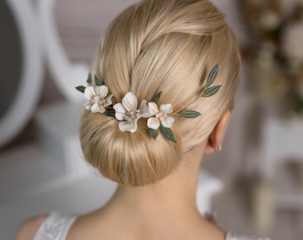 Wedding headpiece, Bridal Hair Clip, Flower Wedding Hair Pins, Flower Hair vine - Magnolia