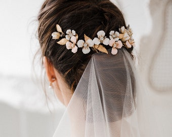 Bridal headpiece Flower hair accessory Flower hair clip Wedding Headpiece with veil Floral hair comb Floral headpiece- Bella