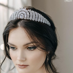 Princess Tiara, Crystal Wedding Tiara, Silver Wedding Tiara, Wedding Headpiece, Wedding Crown - Peyton