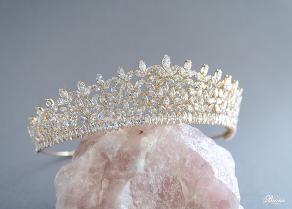 Regal Princess Bridal Tiara, Gold Cubic Zirconia Wedding  display picture 1