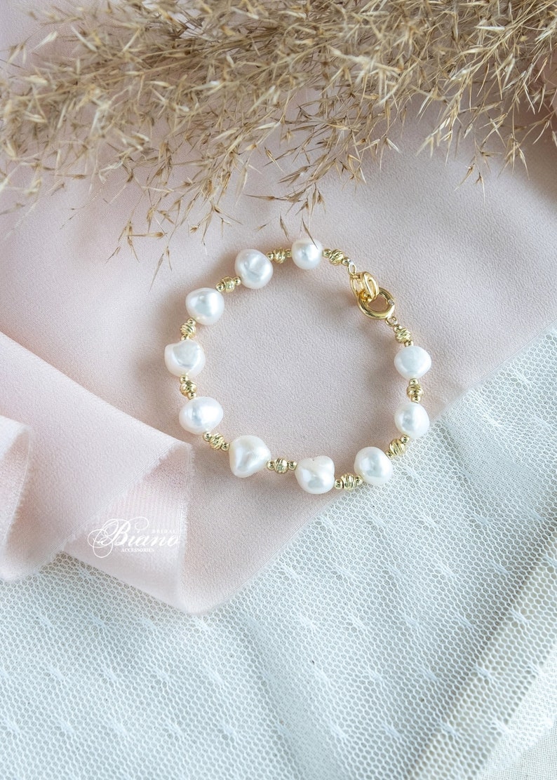 Bridal gold bracelet, Baroque pearl bracelet, Wedding jewelry pearl set, Freshwater Pearl Bracelet Kaia image 6