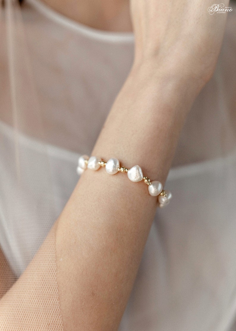 Bridal gold bracelet, Baroque pearl bracelet, Wedding jewelry pearl set, Freshwater Pearl Bracelet Kaia image 4