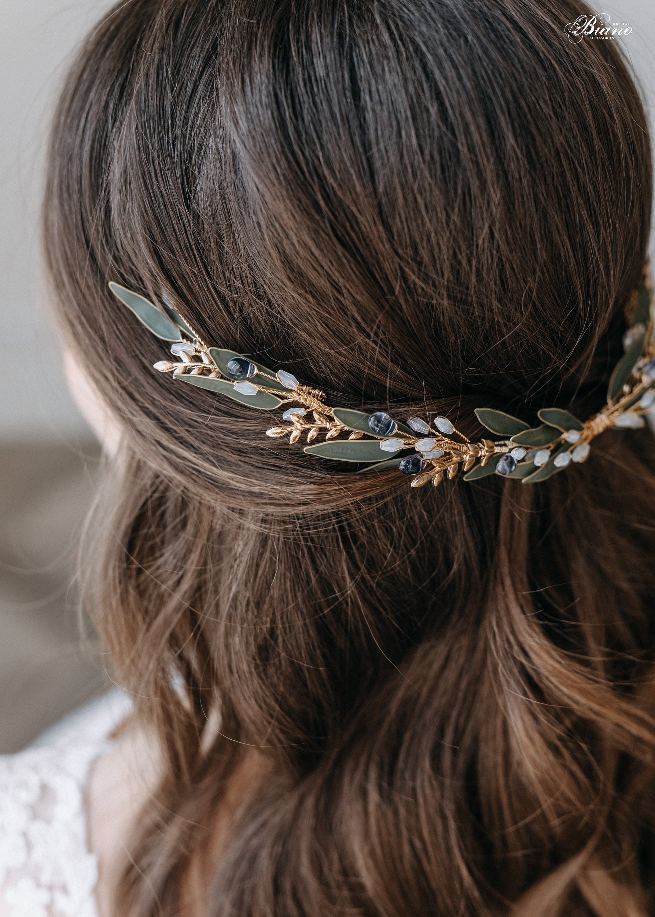 Bridal Hair Comb with Leaves and Crystals, Romantic Wedding Headpiece Back Hair Piece,  Boho Bridal Hair Accessory - Greta