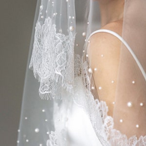 Veil ivory cathedral, Pearl Beaded Wedding Veil, Lace veil, Wedding Veil Ivory, Fingertip Lace Veil- Trinity