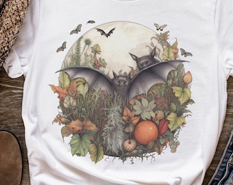 Cottagecore Bat T-Shirt: Vintage Vampire Goblincore Clothing
