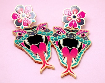 DON'T HISS & TELL ++ gold statement acrylic earrings oldschool style tattoo vintage gold rockabilly hissing snake tongue flower art jewelry