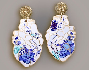 BROKEN IS BEAUTIFUL ++ gold statement acrylic earrings kintsugi porcelain style vintage gold anatomical heart