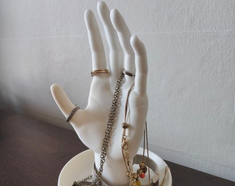 Ring and Jewellery holder - Hand shaped stand - jewelry organizer - 3D printed - Necklace Display & Earring Holder - Modern and stylish