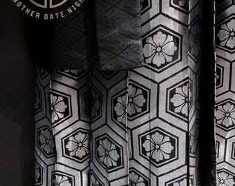 Silver Men's Hakama Pants Skirt, Traditional Japanese Andon Hakama, Lantern Hakama, Cosplay, Ceremony, Photo Shoot, Tea ceremony