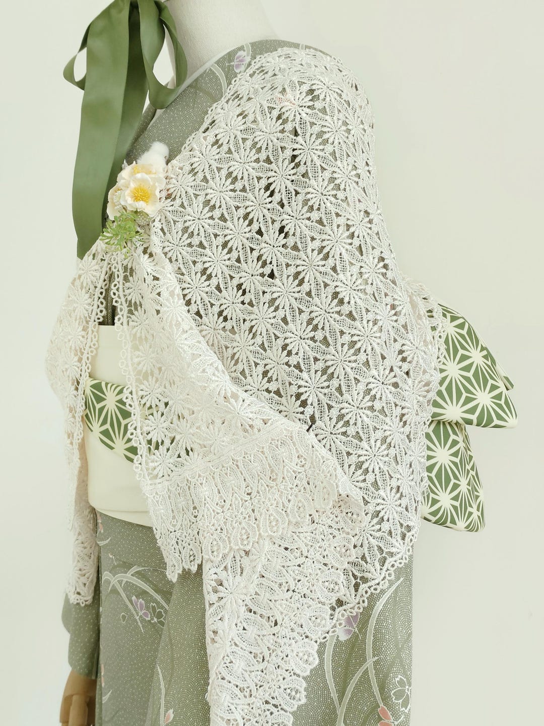 Lace Shawl Comono Women's Lace Kimono Shawl: Sheer Outwear