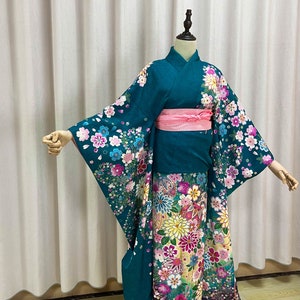 Rank A Vintage Furisode Kimono, Japanese Vintage Silk Kimono