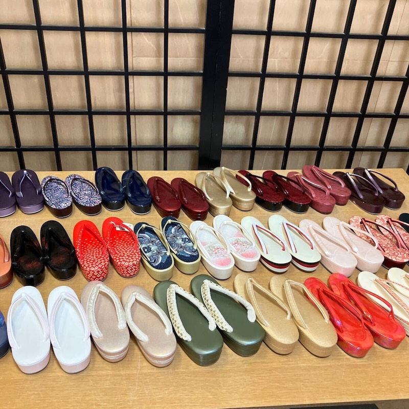 zori sandals for sale