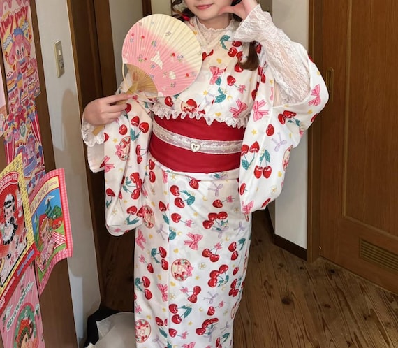 うさぎと桜の半幅帯：赤のカジュアル着物帯 - Etsy 日本