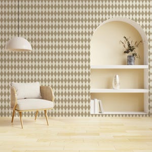 Karierte Raute Tapete in Beige und Creme / Schälen und aufkleben / Traditionell / Geometrisch / Stimmungsvoll / Harlekin / Art Deco /
