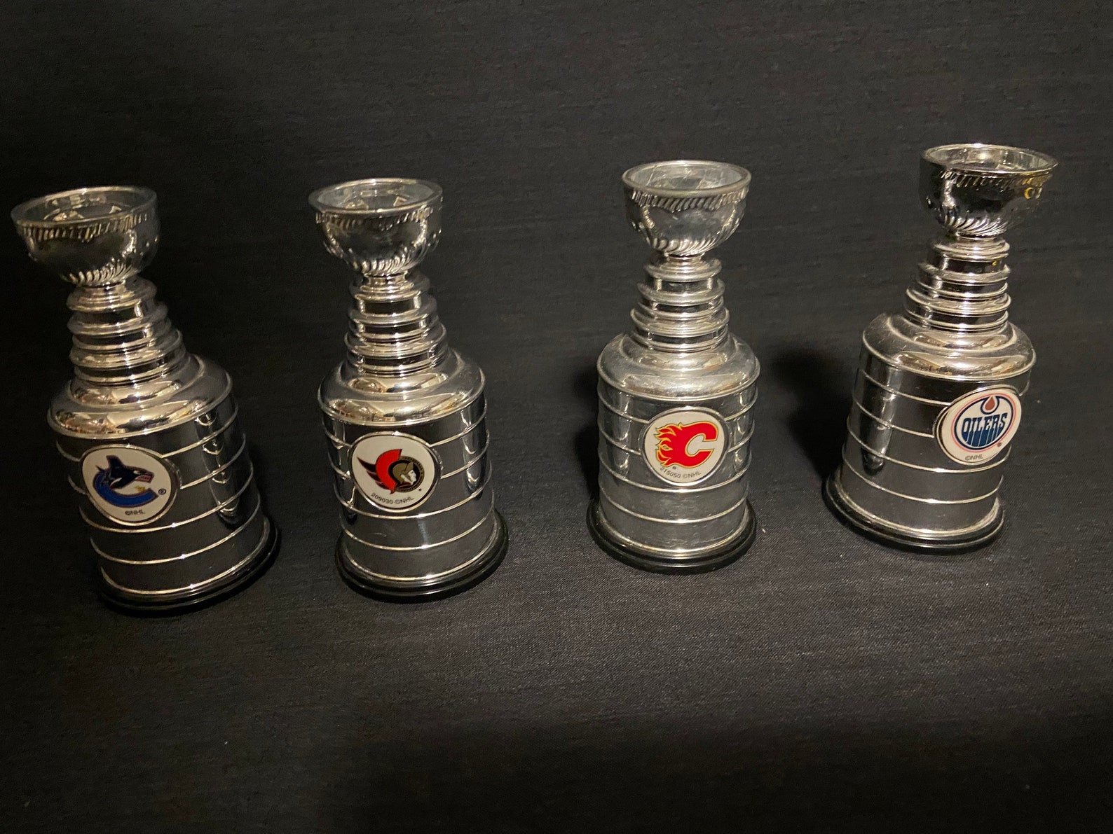 Vintergön Rabatt Vintage Labatt's Miniature Stanley Cups That Were Distributed in Cases ...