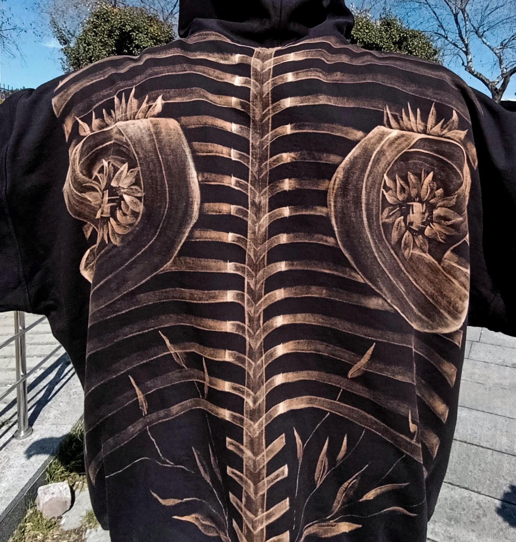 Exclusive Cozy Hoodie With a Black Hood made of Organic Cotton with a print