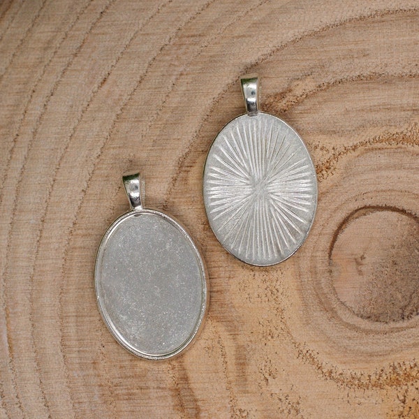 2 Cabochon Fassungen Anhänger Oval  25x18 mm / Silber / Oval / Schmuckzubehör / Basteln / Cabochons Rohling