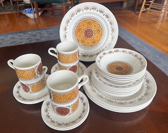 Kathie Winkle Vintage Tableware for Broadhurst, Staffordshire, "Autumn Glen" Pattern, Pieces Priced Individually