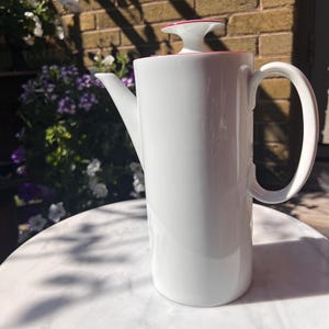 Cafetière Medallion Rosenthal, blanche avec bordures rouges
