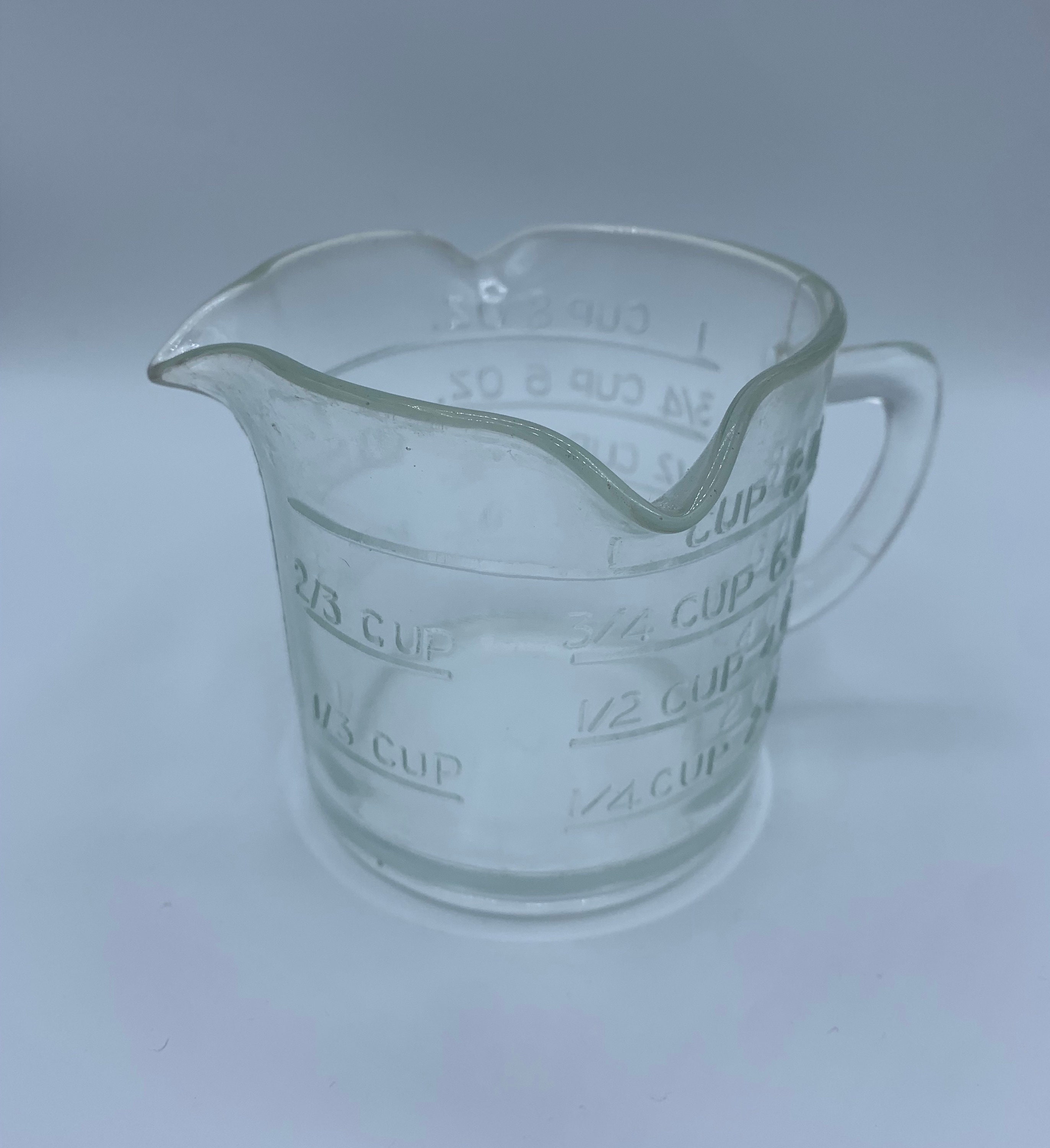 Glass Measuring Cup Beaker with Spout