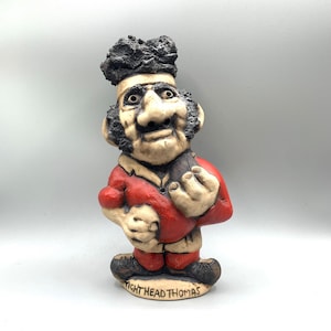 Groggs グロッグス　ラグビー　陶器　人形 GROGG by John Hughes 'tight Head Thomas', Wales International