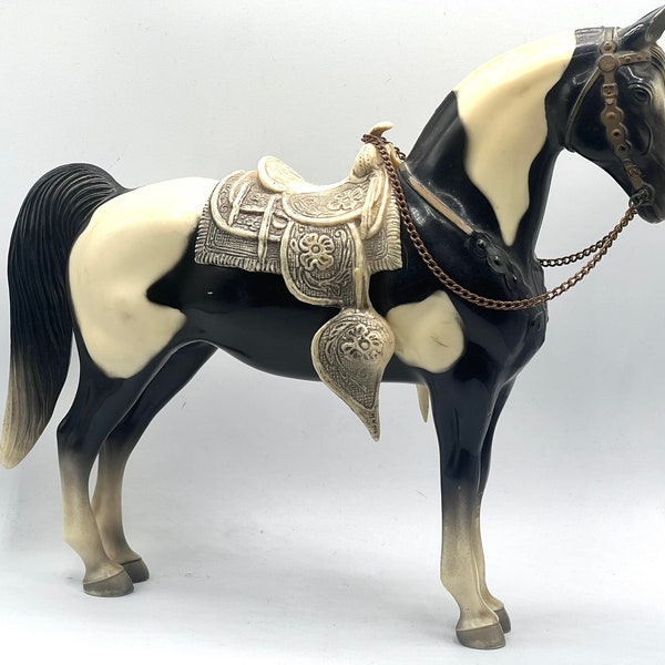 Breyer Western Horse, Black & White Pinto