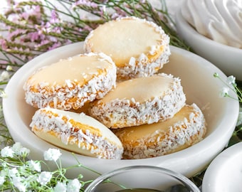 Dulce De Leche Alfajor Cookies