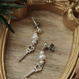 Key Set - earrings and necklace
