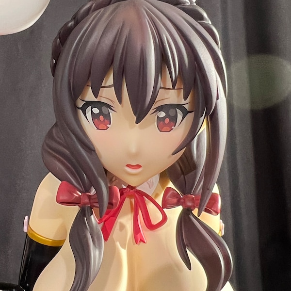 Yunyun Bare Leg Bunny Version Anime Figur