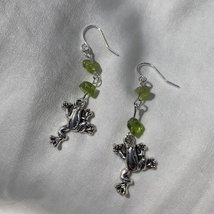 Peridot frog earrings