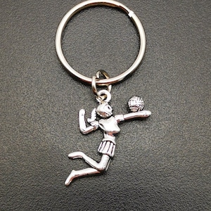 Volleyball Spielerin Schlüsselanhänger | Keychain | Keyring | Charm | Anhänger für weibliche Spieler und Trainer | Geschenkidee Weihnachten