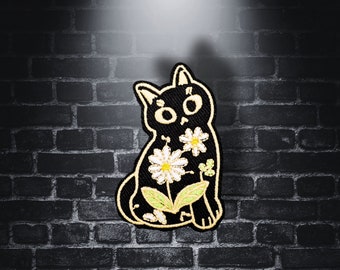BLOOM CAT - Iron on Patch - @thepatchalley