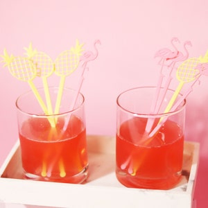 Flamingo & Pineapple Drink Stirrers Tropical Party 48 Pack / Acrylic Party Stirring Sticks Adult Beverage Favors / Tropical Party Decor