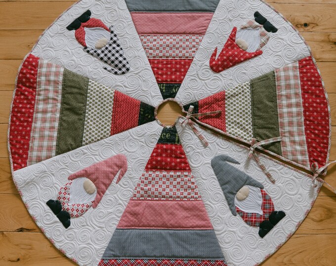All Around Gnomes Christmas Tree Skirt Pattern DIGITAL Etsy