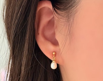 No Piercing Ear Clips, Freshwater Pearl with 14K Gold Plated Dainty Teardrop Clip on Earings, Wedding Ear Clips, Clip on Earrings,Cute Gift
