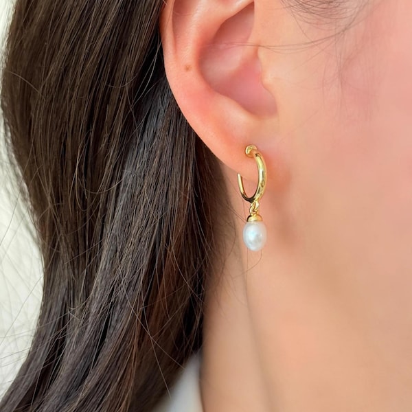 No Piercing Ear Clips,  Freshwater Pearl with 14K Gold Plated Hoop Clip on Earrings, Hypoallergenic Elegant Pearl Ear Clips, Stylish Gift