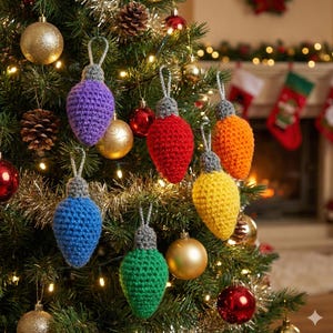 Crocheted Christmas lights
